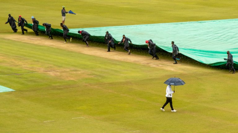 IND vs SA 2nd Test Day 4: वांडरर्स कसोटीवर पावसाचे सावट, चौथ्या दिवशी सुरुवातीला विलंब होण्याची शक्यता