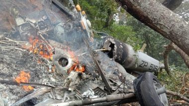 Military Chopper Crashes in Tamil Nadu: तामिळनाडू मध्ये IAF च्या अपघातग्रस्त हॅलिकॉप्टर मधून 4 मृतदेह तर  3 जखमींना बाहेर काढलं; Official Sources