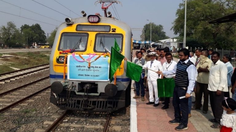 Chalisgaon - Dhule Memu Services: कोरोनाच्या पार्श्वभूमीवर दीड वर्ष बंद  असलेली चाळीसगाव ते धुळे रेल्वे सेवा आजपासून पूर्ववत;  इथे पहा वेळापत्रक