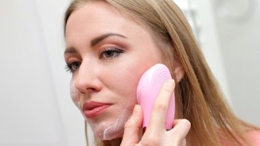 Winter Skin Care Tips: 'हिवाळ्यात उजळ त्वचा हवी'? मग करा हे उपाय....