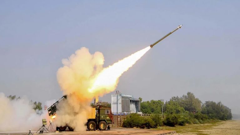 Pinaka Rocket MK-1: जळगाव जिल्ह्यात बनवलेल्या पिनाका रॉकेट MK-1ची पोखरणमध्ये चाचणी यशस्वी