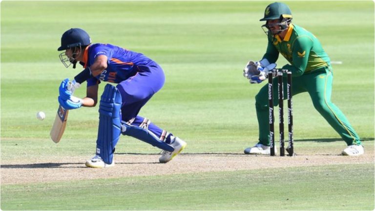 IND vs SA 3rd ODI: टीम इंडियाचा पाचवा फलंदाज तंबूत, श्रेयस अय्यर 26  धावा करून आऊट; भारताला विजयासाठी आणखी 85 धावांची गरज