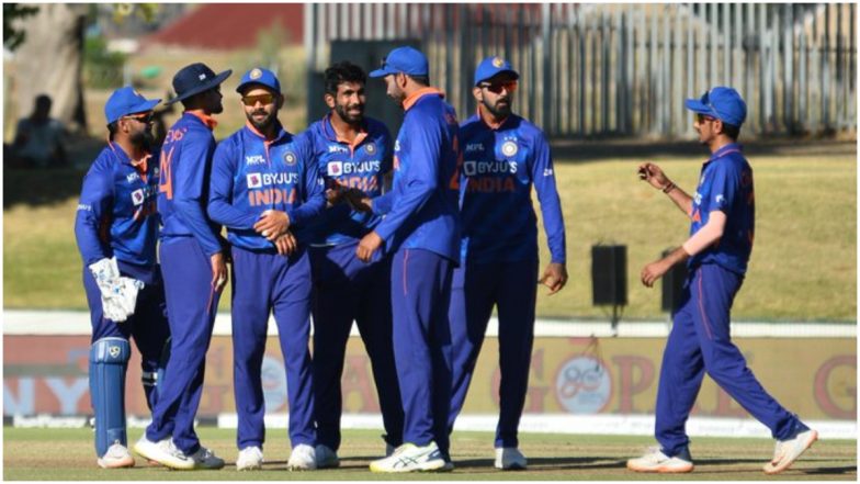 IND vs SA 3rd ODI: दक्षिण आफ्रिकेला सहावा धक्का, श्रेयस अय्यरच्या अचूक थ्रो ने Andile Phehlukwayo रनआउट