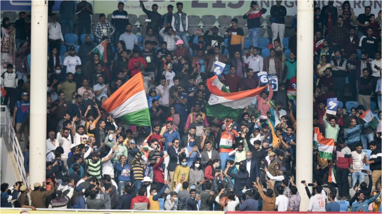 IND vs SL 2nd Test: चाहत्यांसाठी आनंदाची बातमी, KSCA ने गुलाबी कसोटीसाठी 100 टक्के प्रेक्षकांना दिली स्टेडियममध्ये येण्यास परवानगी