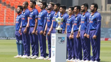 IND vs WI 1st ODI: ‘गानकोकिळा’ लता मंगेशकर यांना टीम इंडियाची श्रद्धांजली, वेस्ट इंडिजविरुद्ध पहिल्या सामन्यात काळी पट्टी बांधून उतरले मैदानात