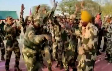 Happy Holi 2022: जैसलमेर सीमेवर BSF जवानांनी गाण्यांवर नाचक उधळले होळीचे 'रंग'