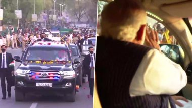गुजरातमधील अहमदाबादमध्ये पंतप्रधान नरेंद्र मोदी यांचा रोड शो, पहा व्हिडिओ