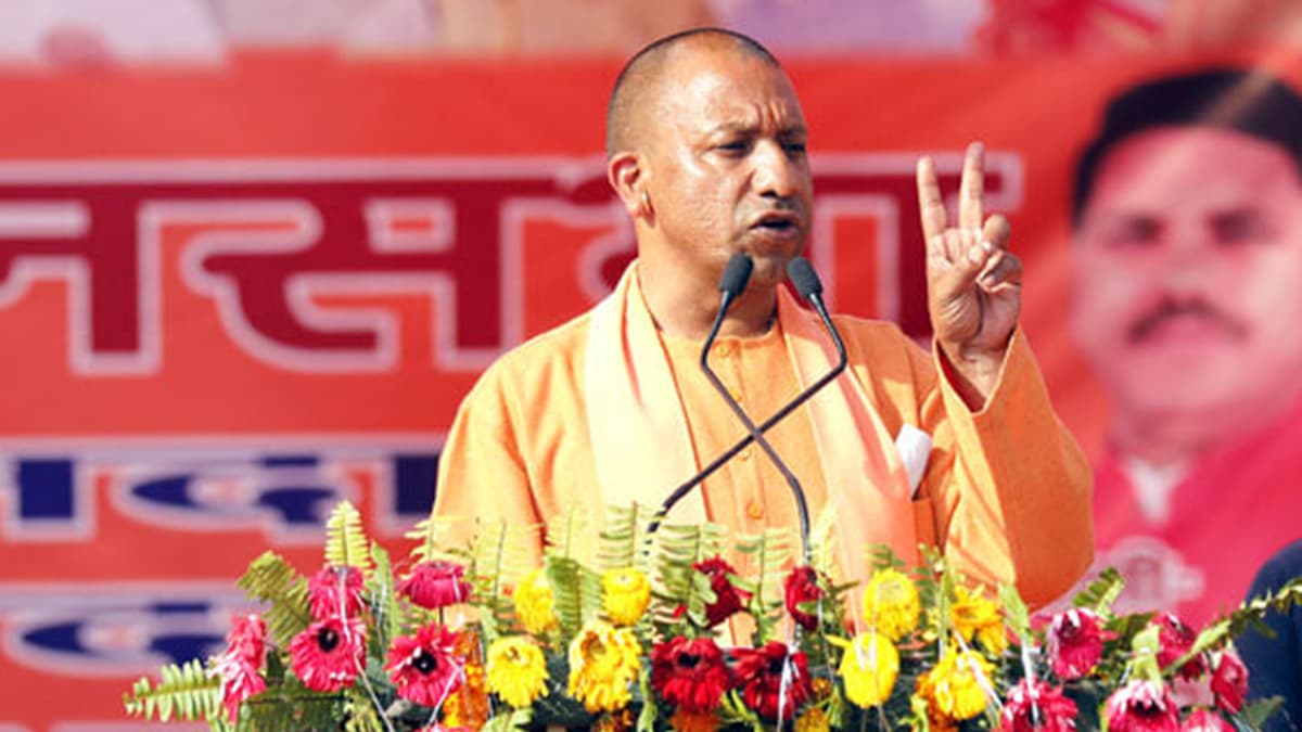 Prayagraj Mahakumbh Stampede: कुंभमेळ्यातील चेंगराचेंगरीची Judicial Inquiry होणार;  Chief Minister Yogi Adityanath यांची माहिती