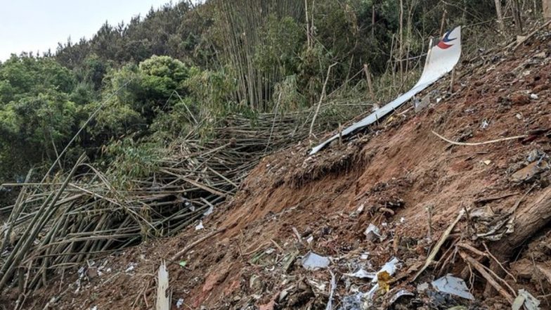 Chinese Boeing 737 Plane Crash: चीनच्या दक्षिणेकडील भागात अपघातग्रस्त विमानात 123 प्रवासी, 9 विमान कर्मचार्‍यांचा समावेश; सार्‍यांचे निधन