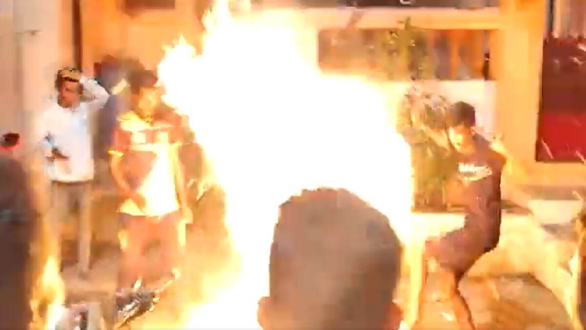 Birthday VIDEO: वाढदिवस साजरा करताना होरपळला बर्थडे बॉय