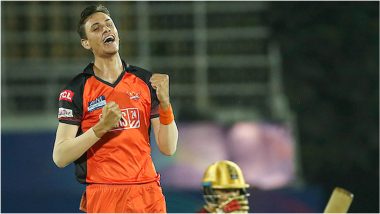 IPL 2022, RCB vs SRH Match 36: सनरायझर्स हैदराबाद गोलंदाजांचा बोलबाला, बेंगलोरने उभारली 15 व्या पर्वातील सर्वात निच्चांकी धावसंख्या