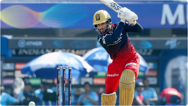 IPL 2022, GT vs RCB Match 43: रजत पाटीदारने ठोकले पहिले आयपीएल अर्धशतक, गुजरातच्या गोलंदाजांचा विकेटसाठी संघर्ष