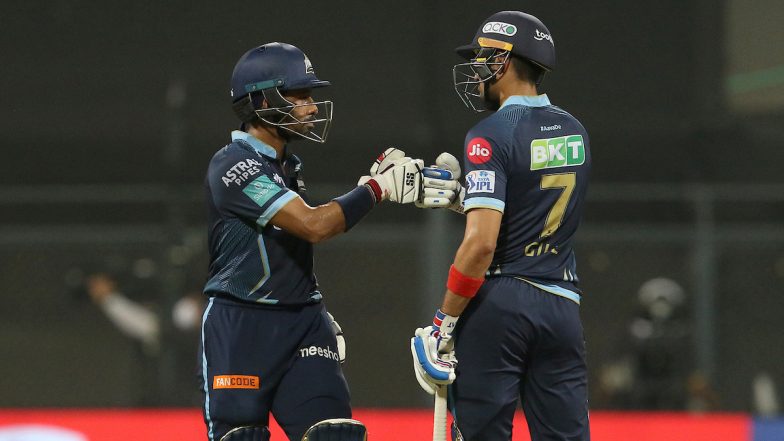 IPL 2022, GT vs SRH Match 40: 196 धावांचा पाठलाग करताना गुजरातची PowerPlay मध्ये जबरदस्त सुरुवात, हैदराबाद पहिल्या विकेटच्या शोधात