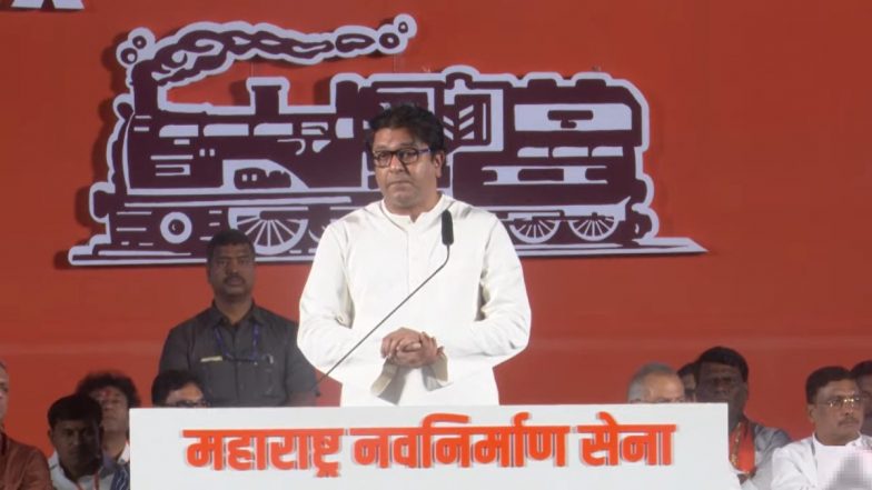 Loudspeaker Row: मशिदीवरील भोंगे काढले नाहीत तर हनुमान चालिसा दुप्पट आवाजात वाजवा, मनसे अध्यक्ष राज ठाकरेंचे मनसैनिकांना आवाहन