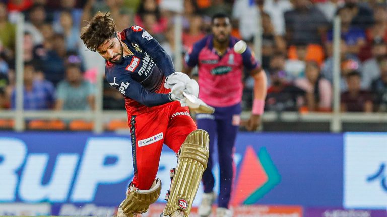 RR vs RCB, IPL 2022 Qualifier-2: राजस्थानची जबरा गोलंदाज; बेंगलोरची 157/8 धावांपर्यंत मजल, रजत पाटीदारचे अर्धशतक ठरले लक्षवेधी