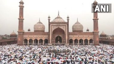 Eid Mubarak: 2 वर्षांनंतर देशभर रमजान ईदचा उत्साह; मशिदींमध्ये सार्वजनिकरित्या नमाज अदा