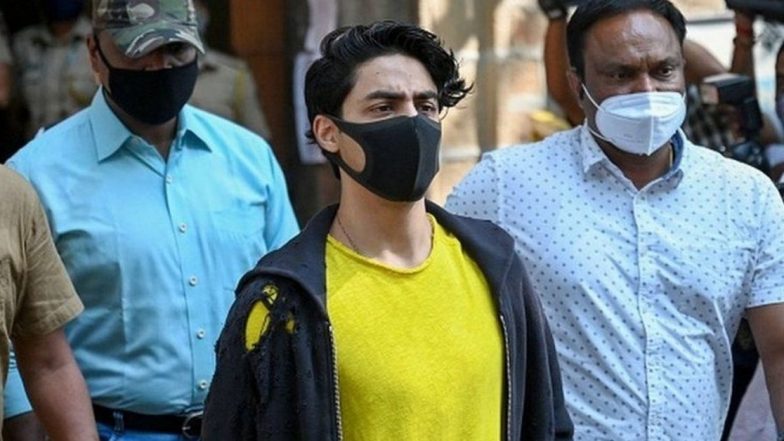 Aryan Khan Drugs Case: 'होय मी गांजा घेतो', आर्यन खानने एनसीबीसमोर दिली होती कबुली, चार्जशीटमध्ये उल्लेख