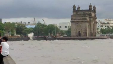 Mumbai High Tide Today: मुंबईजवळ अरबी समुद्रात भरतीच्या लाटा; पहा गेटवे ऑफ इंडियाजवळील व्हिज्युअल