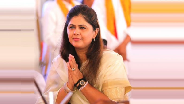 Pankaja Munde: मी भाजपा सोडून जाणार नाही; सोनिया आणि राहुल गांधी यांना भेटले नसल्याचे पंकजा मुंडे यांनी केल स्पष्ट