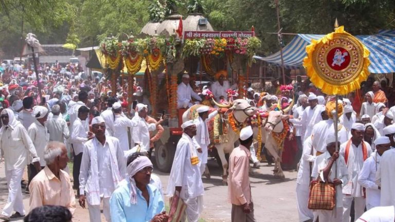 Pandharpur Ashadhi Wari 2022 संत श्रीमुक्ताईंच्या पालखीचे आज पंढरपूरच्या दिशेने  प्रस्थान