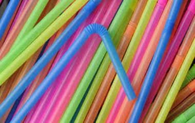 Plastic Straw Ban: प्लास्टिक स्ट्रॉवर पूर्णपणे बंदी? केंद्र सरकारचा निर्णय, Amul ने स्ट्रॉच्या वापरासाठी मागितली मुदतवाढ