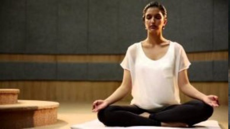 Yoga Poses for Better Sex: 'या' 8 योगा पोझमुळे सुधारेल तुमचं सेक्स लाईफ; पेल्विक क्षेत्रातील स्नायूंना बळकट करण्यासाठी 'ही' योगासने ठरतील उपयुक्त