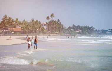 Juhu Beach Tragedy: समुद्रात बुडालेल्या 4 पैकी दोघांचा सापडला मृतदेह; अन्य दोघांचा शोध सुरू - BMC