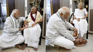 PM Narendra Modi यांनी आई Heeraben Modi यांच्या 100 व्या वाढदिवसानिमित्त गांधीनगरच्या घरी घेतली भेट (Watch Pics)