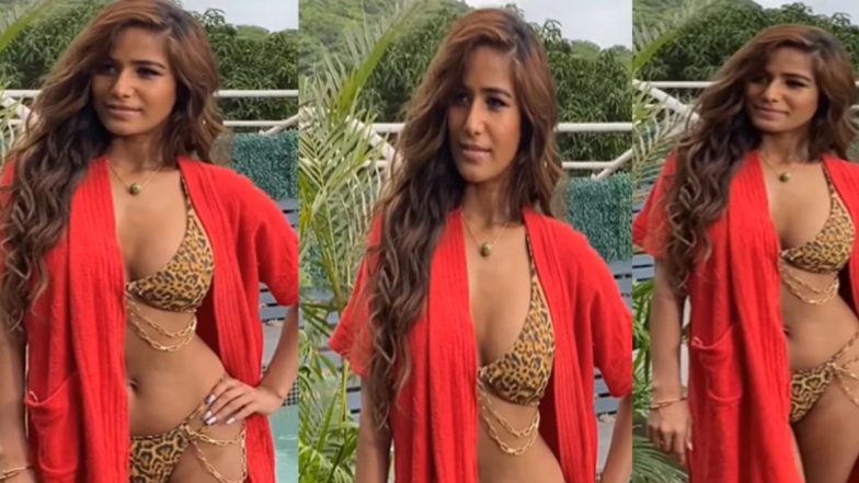 Poonam Pandey Bikini Video: पूनम पांडेने लेपर्ड प्रिंट बिकिनीमध्ये घडवले कमनीय बांध्याचे दर्शन; पहा तिचा घायाळ करणारा व्हिडीओ (Watch)