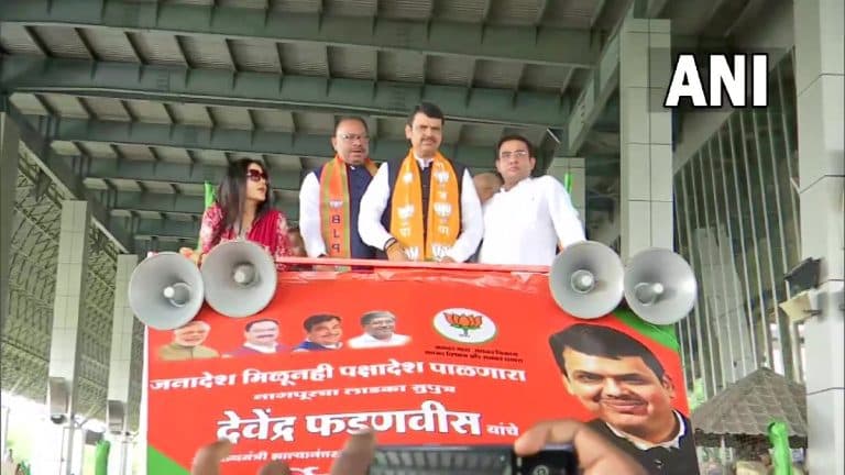 Devendra Fadnavis at Nagpur: उपमुख्यमंत्री देवेंद्र फडणवीस यांचे नागपूर येथे कार्यकर्त्यांकडून स्वागत