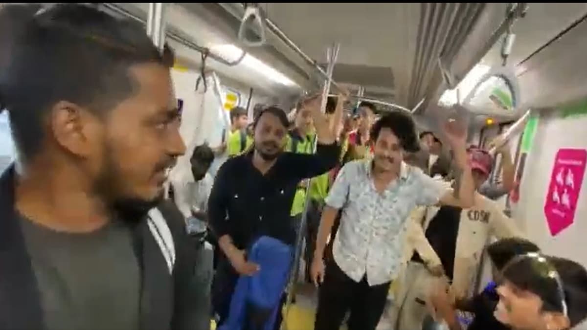 Mumbai Metro 2A, 7 वर केवळ 33% प्रवासी संख्या - अहवाल