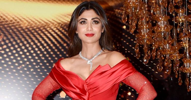 Shilpa Shetty New Vanity: शिल्पा शेट्टीची नवीन व्हॅनिटी व्हॅन फाइव स्टार हॉटेलच्या रुमपेक्षा कमी नाही, (Watch Video)