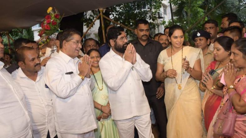 Shivsena: बदलापुरमधील 25 नगरसेवकांचा शिंदे गटाला पांठिबा, पदाधिकारी, महिला आघाडी आणि युवा सैनिकांचाही समावेश