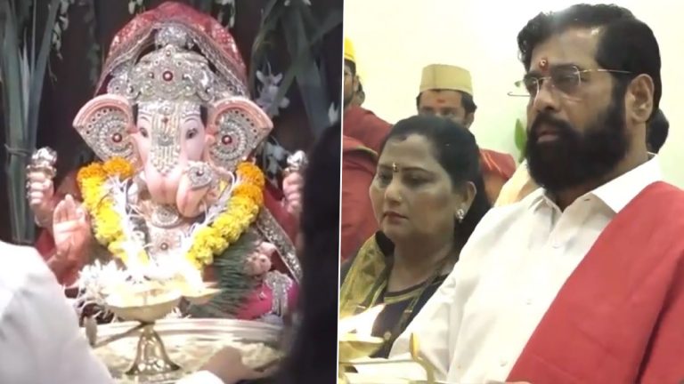 Ganesh Chaturthi 2022: मुख्यमंत्री निवासस्थान 'वर्षा' बंगल्यावर गणरायाची प्राणप्रतिष्ठा संपन्न; एकनाथ शिंदेंनी सहकुटुंब केली आरती