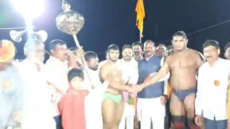 Khandesh Kesri 2022: कोल्हापूरच्या पृथ्वीराज पाटीलने जिंकला 'खान्देश केसरी' किताब; हरियाणा केसरी बंटी खानचा केला पराभव (Watch)