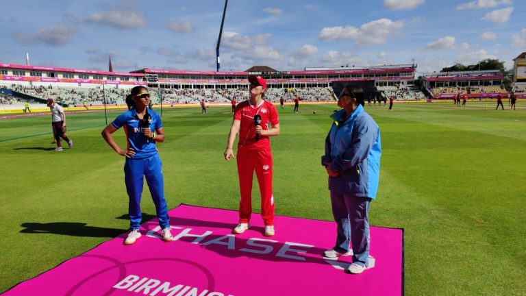 IND W vs ENG W CWG 2022 Semi Final: टीम इंडियाने उपांत्य फेरीच्या सामन्यात इंग्लंडविरुद्ध नाणेफेक जिंकून घेतला फलंदाजीचा निर्णय