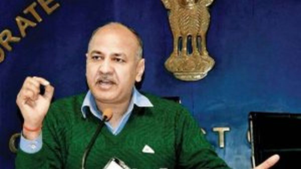 Delhi IAS Transfer: मनीष सिसोदिया यांच्यावरील CBI छाप्यानंतर काही तासांतच 12 आयएएस अधिकाऱ्यांच्या बदल्या