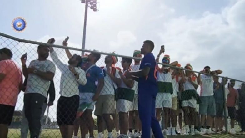 IND vs WI 3rd T20: तिसऱ्या टी-20 मॅचचा विजयाचा हिरो सूर्यकुमार यादवने घेतली चाहत्यांची भेट, सेल्फीही घेतला (Watch Video)