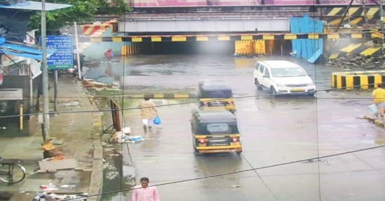 Mumbai Traffic Update: 2 फूट पाणी साचल्यामुळे अंधेरी सबवे बंद, वाहतूक नागरदास चौक आणि पॅम्पहाऊस मार्गे वळवण्यात आली