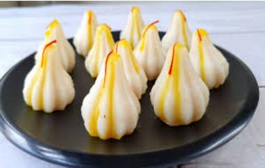 How To Make Ukaliche Modak: गणपतीच्या आवडीचे उकडीचे मोदक बनवायचे आहे का ? पाहा व्हिडीओ