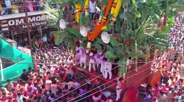 Tasgaon 243rd Rathotsava: तासगावमध्ये उत्साहात पार पडला 243 वा रथोत्सव सोहळा (Watch Video)