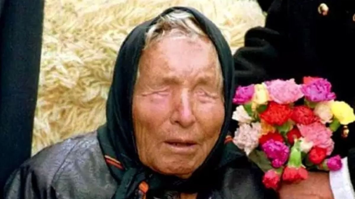 Baba Vanga's 2025 Predictions: भूकंप, युरोपमधील युद्ध आणि मानवतेच्या पतनाची सुरुवात? बाबा वांगाची भविष्यवाणी ठरतेय खरी?