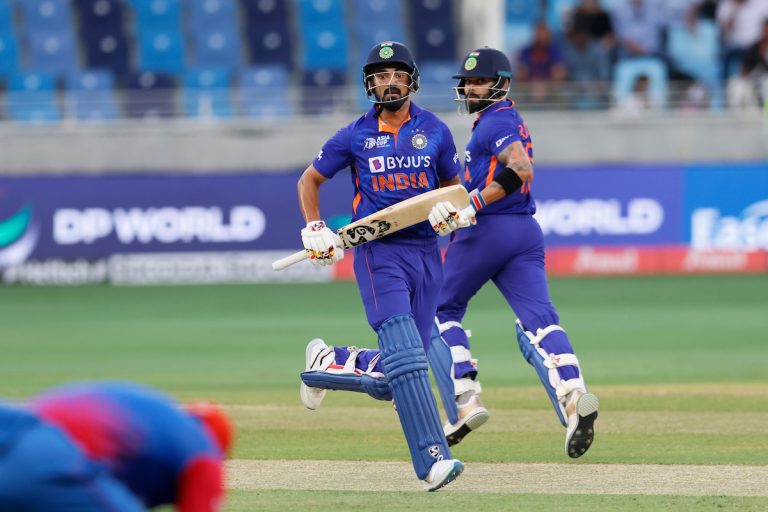 IND vs AFG, Asia Cup 2022: भारताने अफगाणिस्तानला दिले 213 धावांचे लक्ष्य, विराट कोहलीने केले शतक