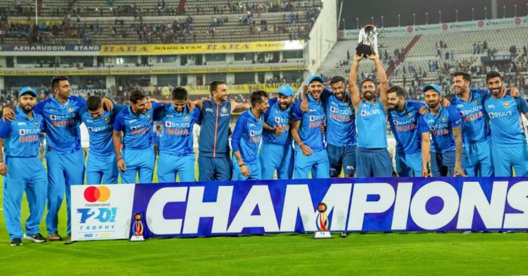 ICC Men's T20I Rankings: T20 गुणतालिकेत Team India अव्वलस्थानी, या संघाला टाकलं मागे