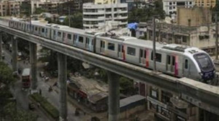 Mumbai Metro Line 3: मुंबई मेट्रो 3 स्थानकांचे काम प्रगतीपथावर; पहा 31 ऑगस्ट पर्यंतच्या कामाचा आढावा, Watch Video