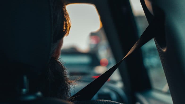 Seat Belt Compulsory in Mumbai: मुंबईत 1 नोव्हेंबरपासून चारचाकी वाहनांमध्ये चालक आणि सहप्रवाशांना सीट बेल्ट घालणे बंधनकारक