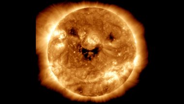 'Smiling' Sun! NASA ने टिपला 'हसर्‍या सूर्या' चा सूर्यग्रहणानंतरचा एक अनोखा अंदाज; See Viral Pic
