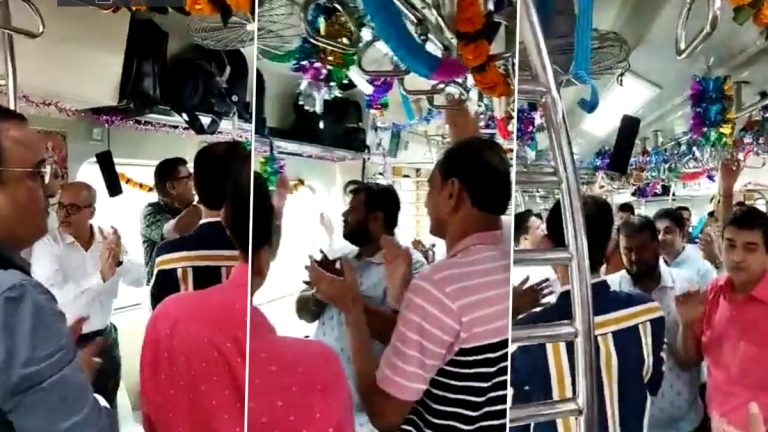 Mumbai Local Train: मुंबईकरांकडून धावत्या लोकलमध्ये महानवमी पूजा, सोशल मिडीयावर व्हिडीओची जोरदार चर्चा