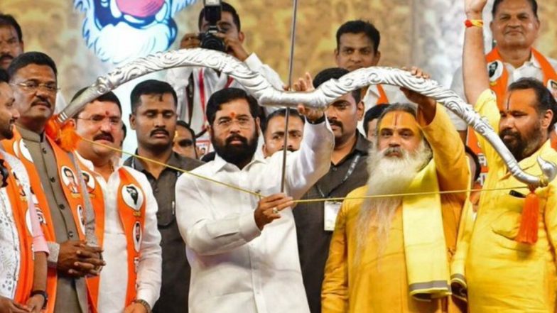 शिंदे गटाच्या दसरा मेळाव्यात 10 कोटी खर्च करून झाले मनी लाँड्रिंग? CM Eknath Shinde आणि इतरांची चौकशी करण्यासाठी न्यायालयात याचिका दाखल