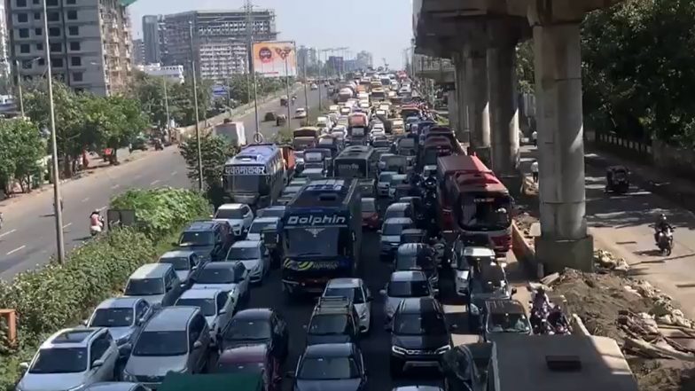 Mumbai Traffic: मुंबई सीएसएमटी ईस्टर्न एक्स्प्रेस हायवेवर वाहतूक कोंडी, वाहने मोठ्या प्रमाणावर अडकली